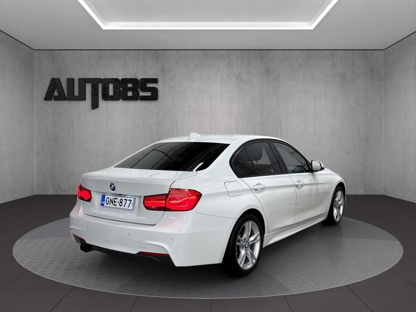 BMW 320 vaihtoauto