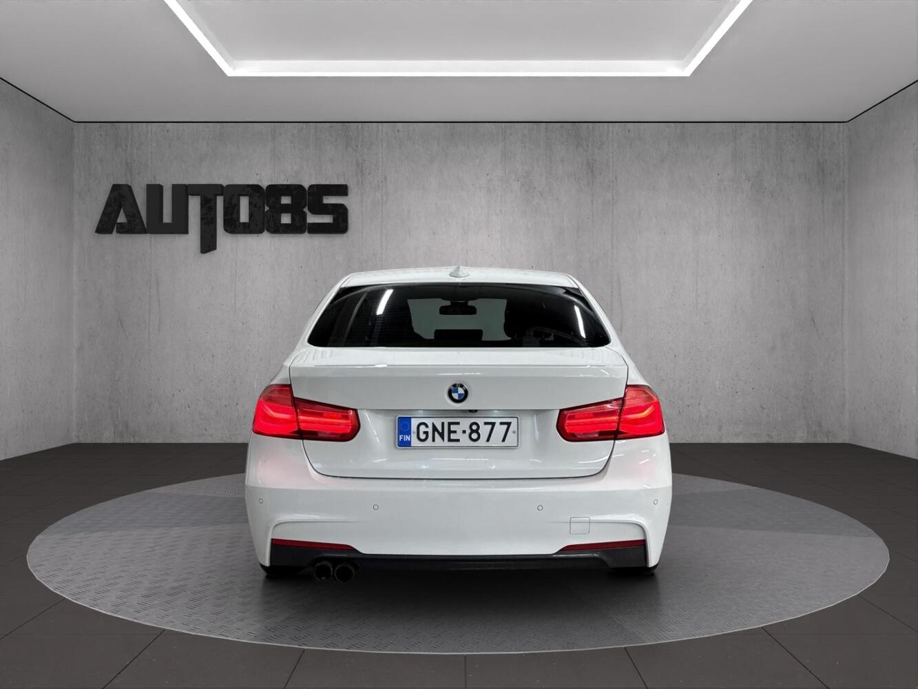 BMW 320 vaihtoauto