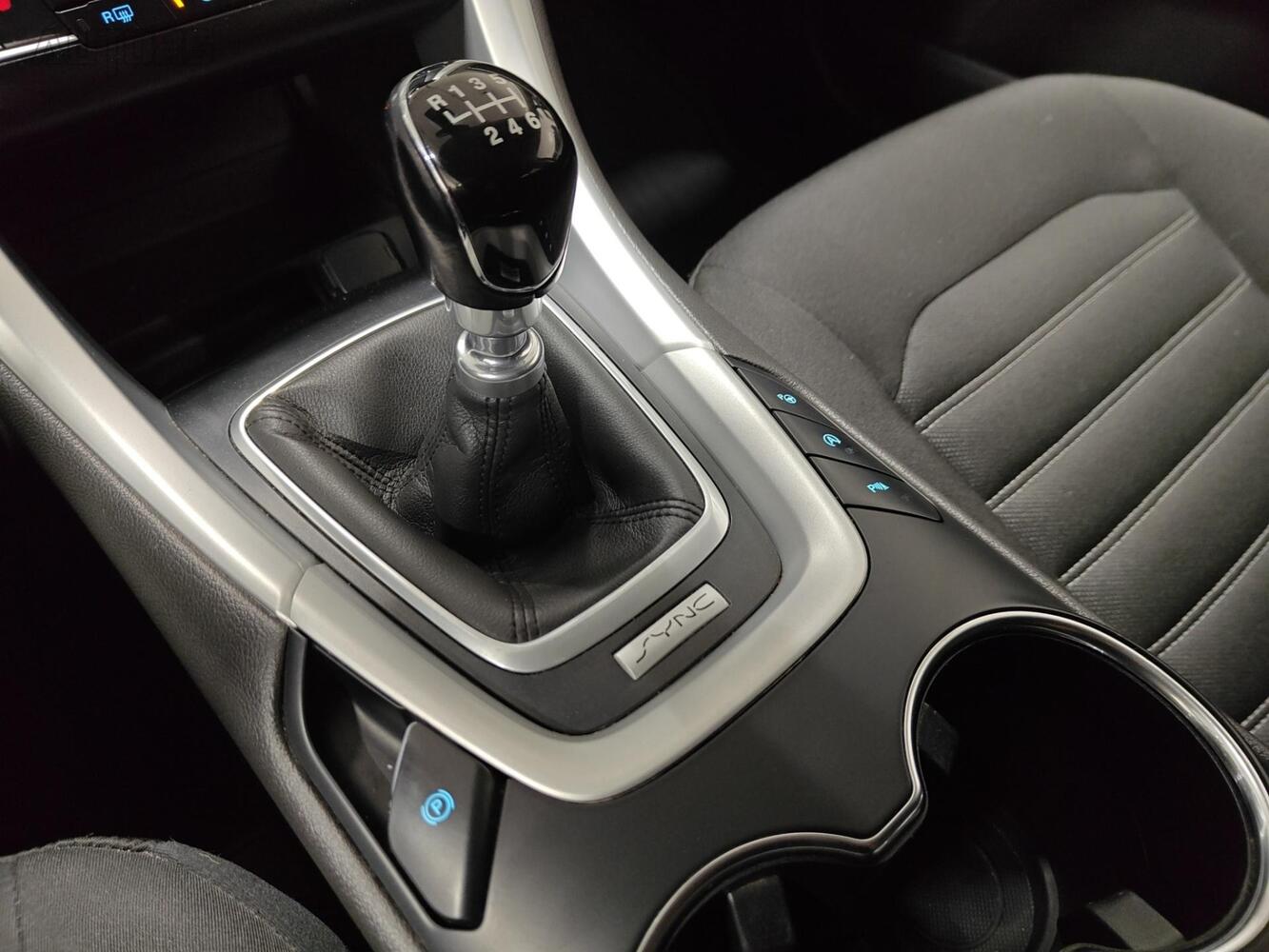 Ford Mondeo vaihtoauto