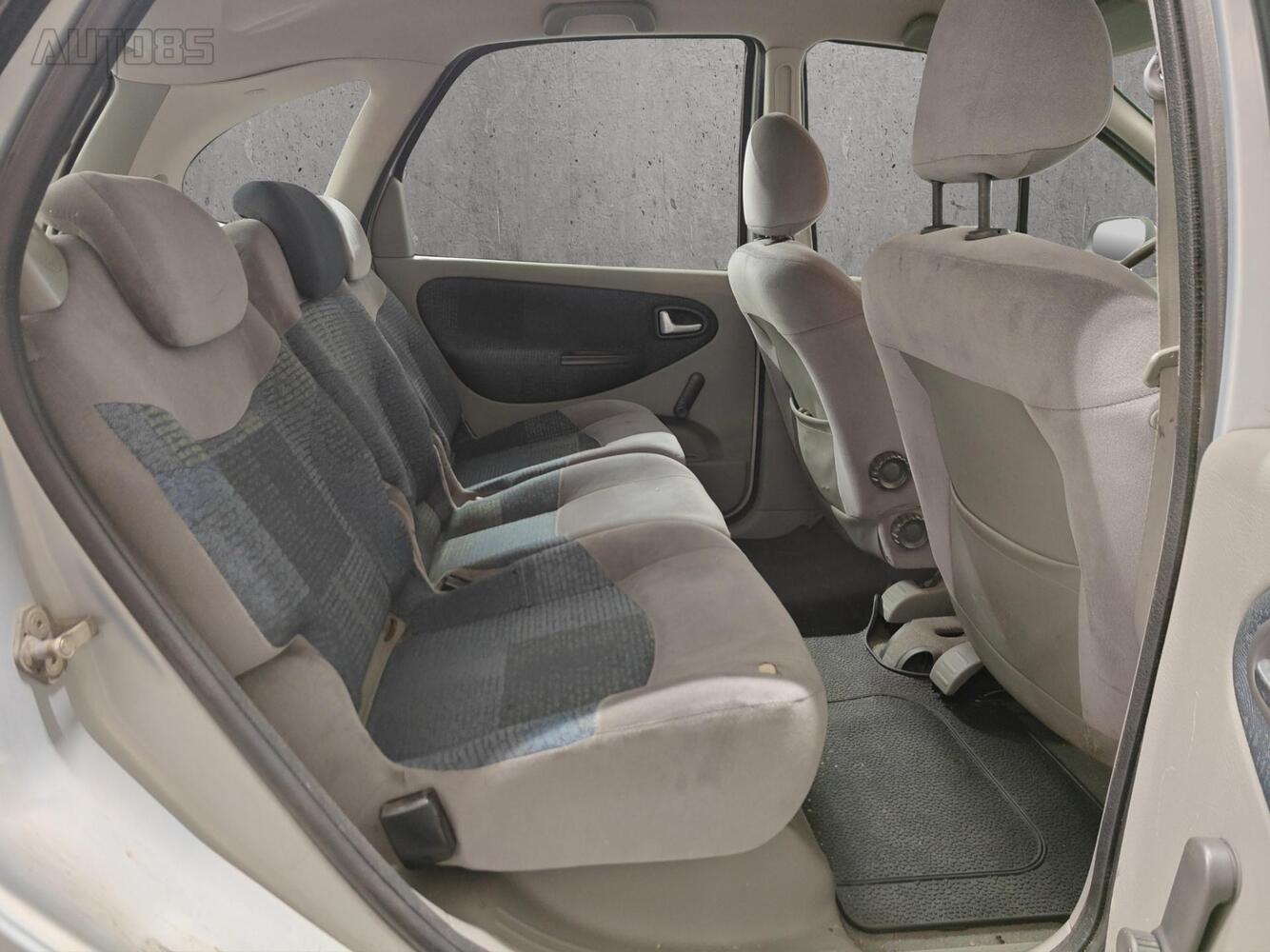 Renault Scénic vaihtoauto