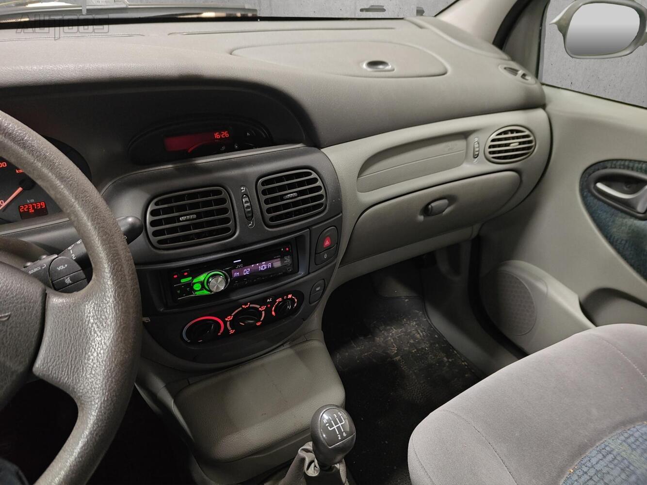 Renault Scénic vaihtoauto