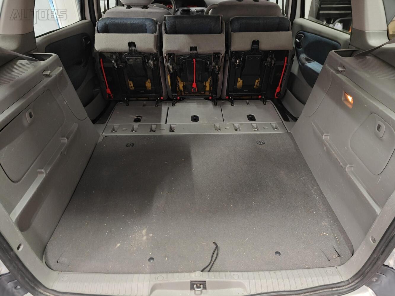 Renault Scénic vaihtoauto