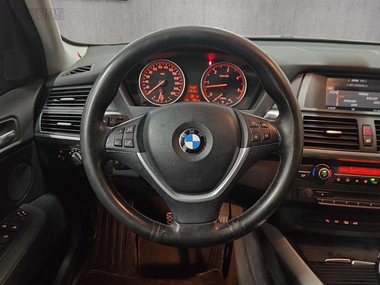 BMW X5 vaihtoauto