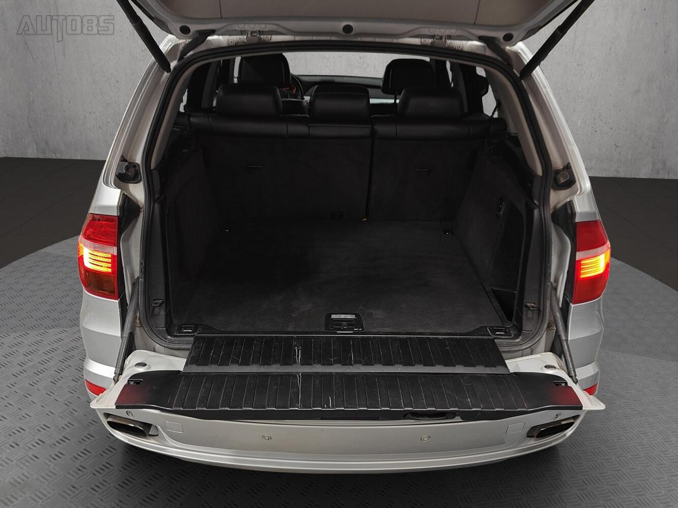 BMW X5 vaihtoauto