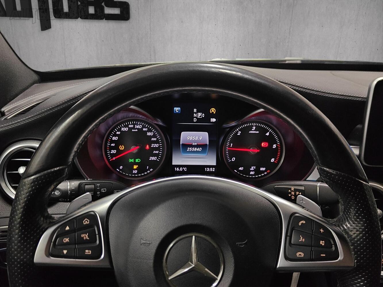 Mercedes-Benz C vaihtoauto