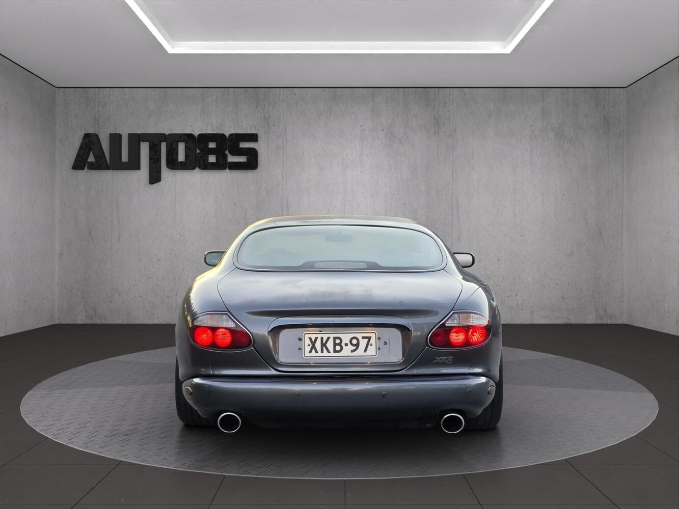 Jaguar XK8 vaihtoauto