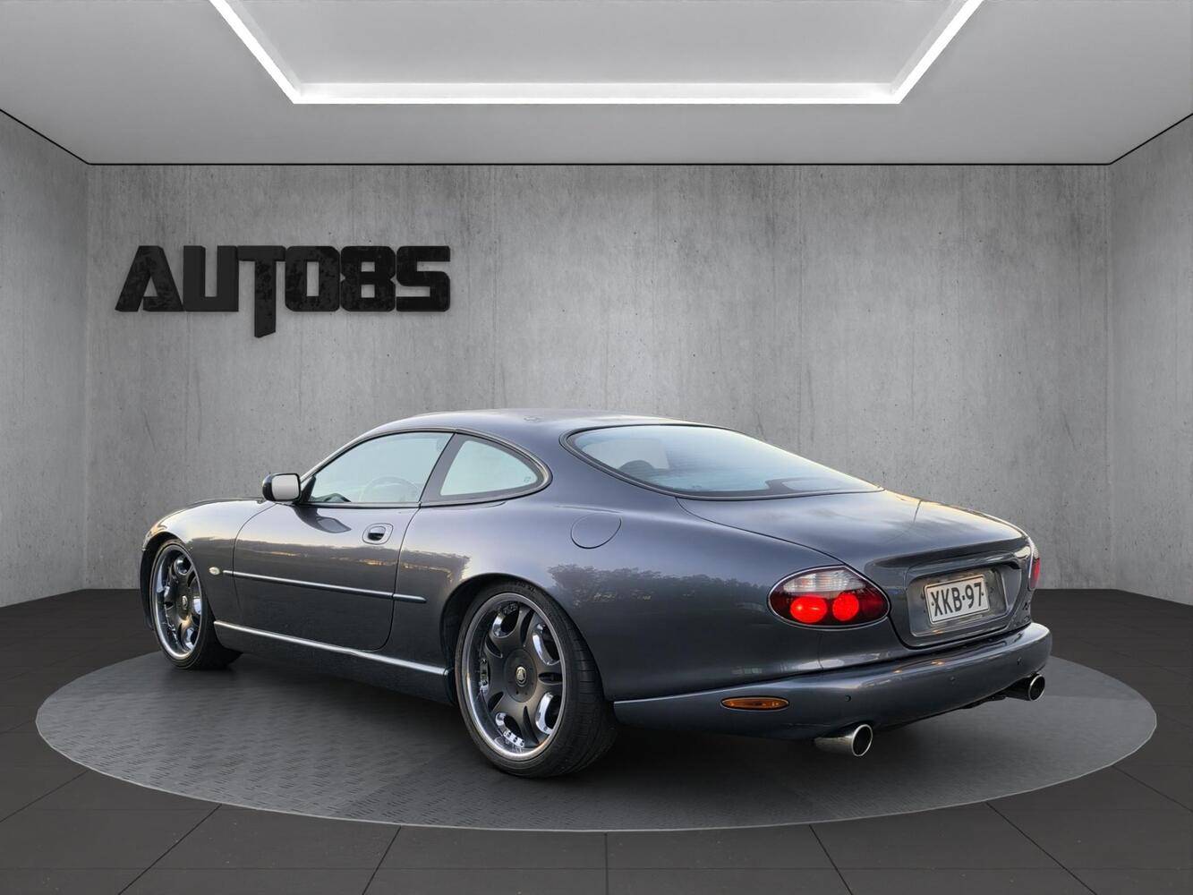 Jaguar XK8 vaihtoauto