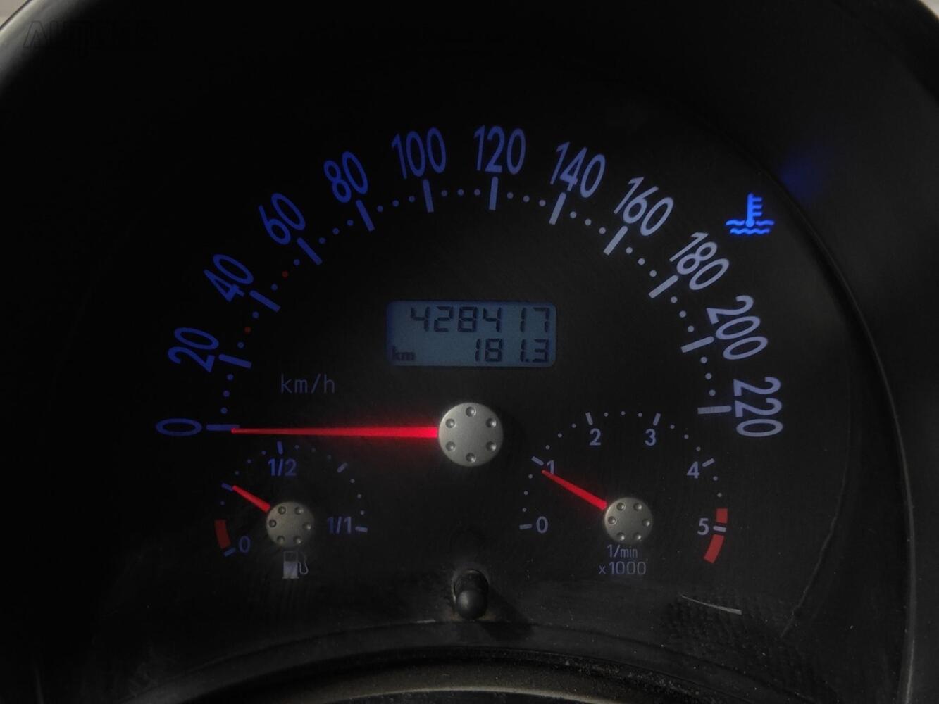 Volkswagen New Beetle vaihtoauto