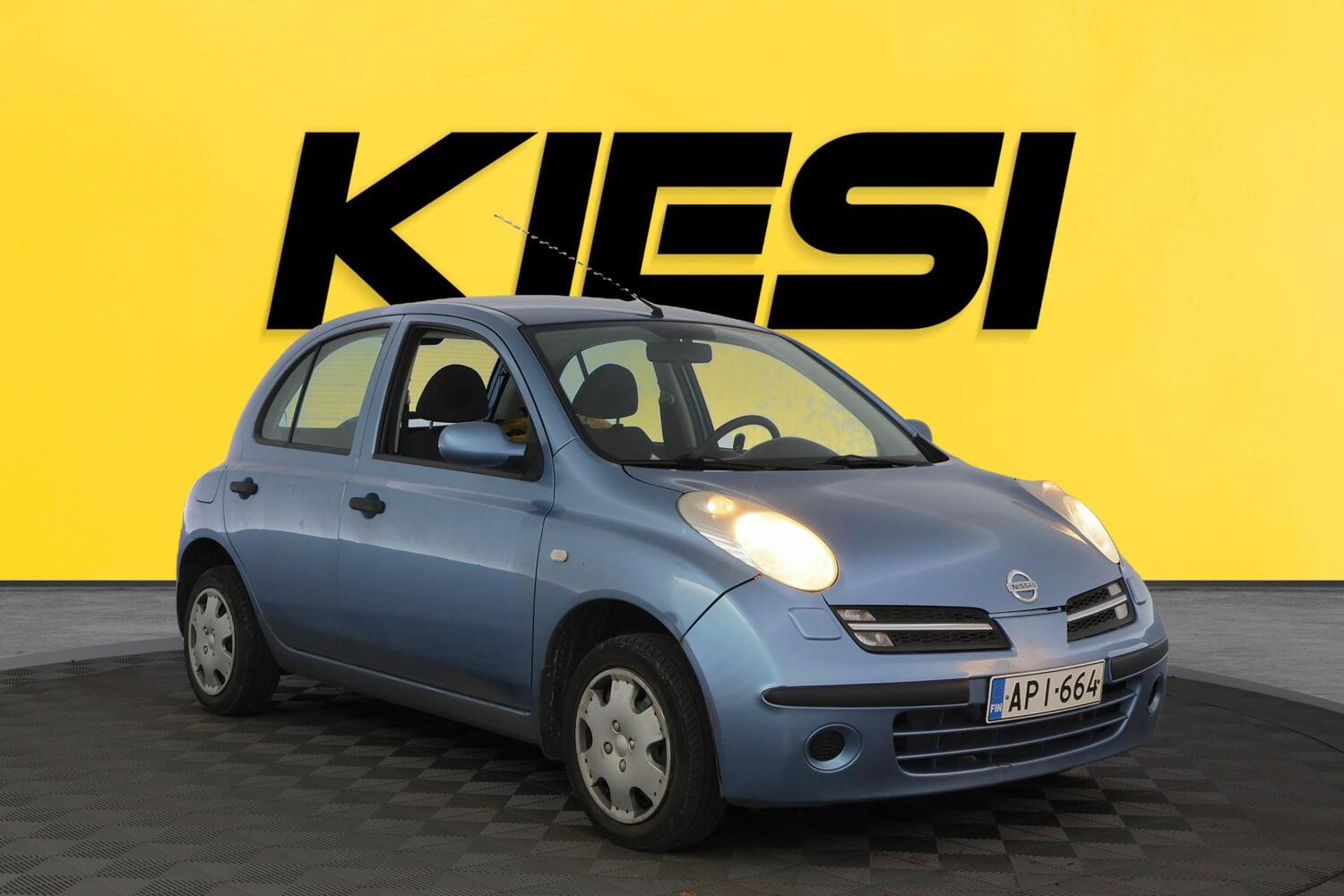 Nissan Micra vaihtoauto