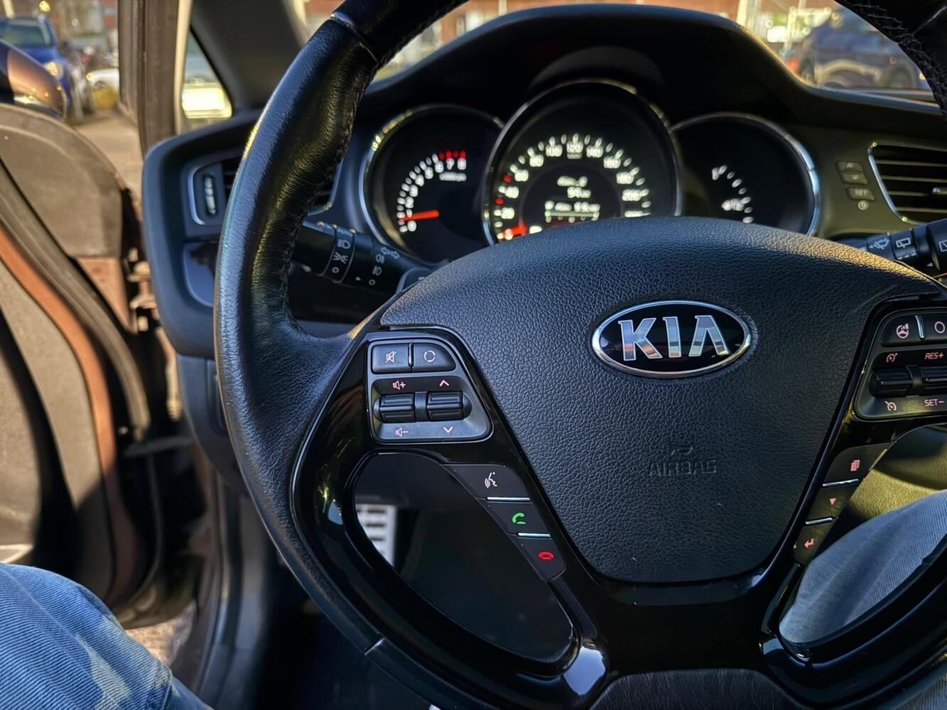 Kia Ceed vaihtoauto