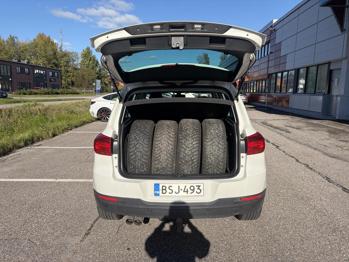 Volkswagen Tiguan vaihtoauto