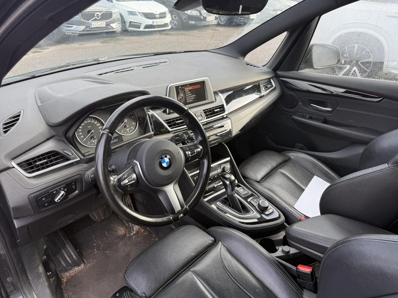 BMW 220 vaihtoauto