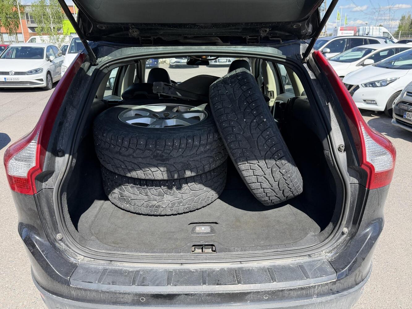 Volvo XC60 vaihtoauto