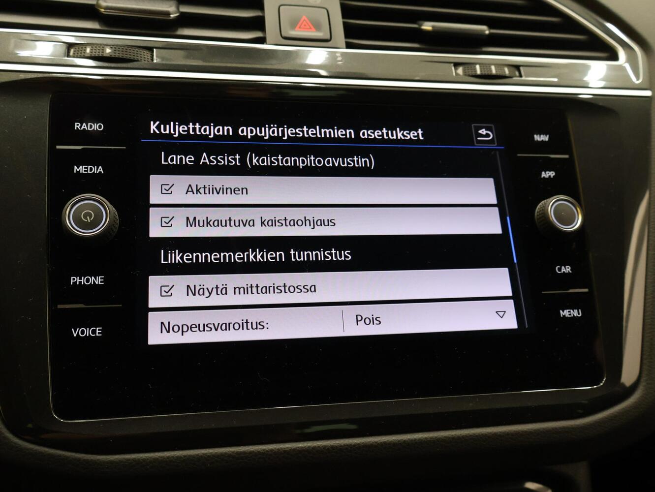 Volkswagen Tiguan vaihtoauto