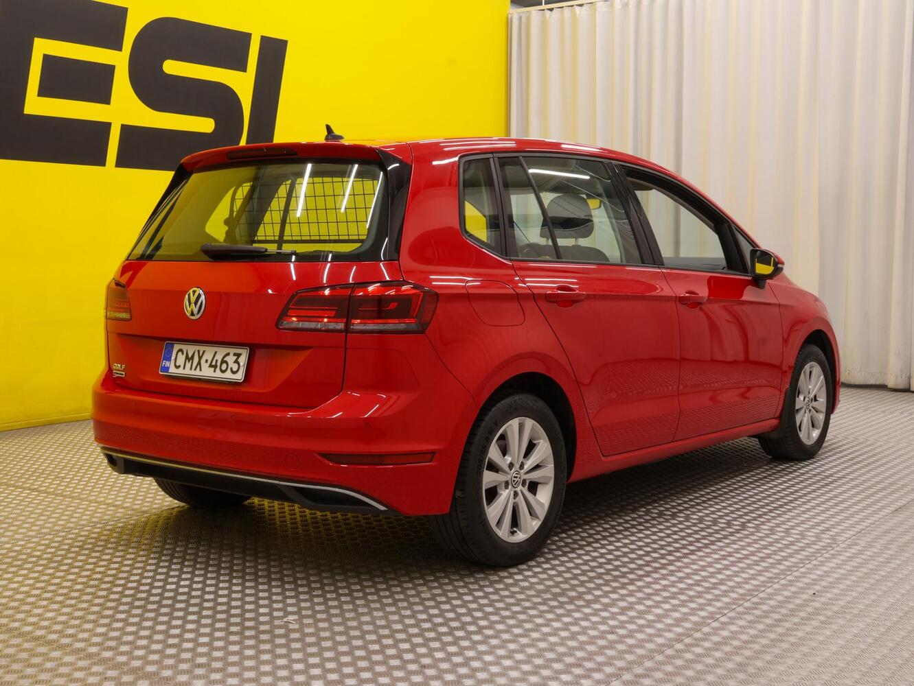 Volkswagen Golf Sportsvan vaihtoauto