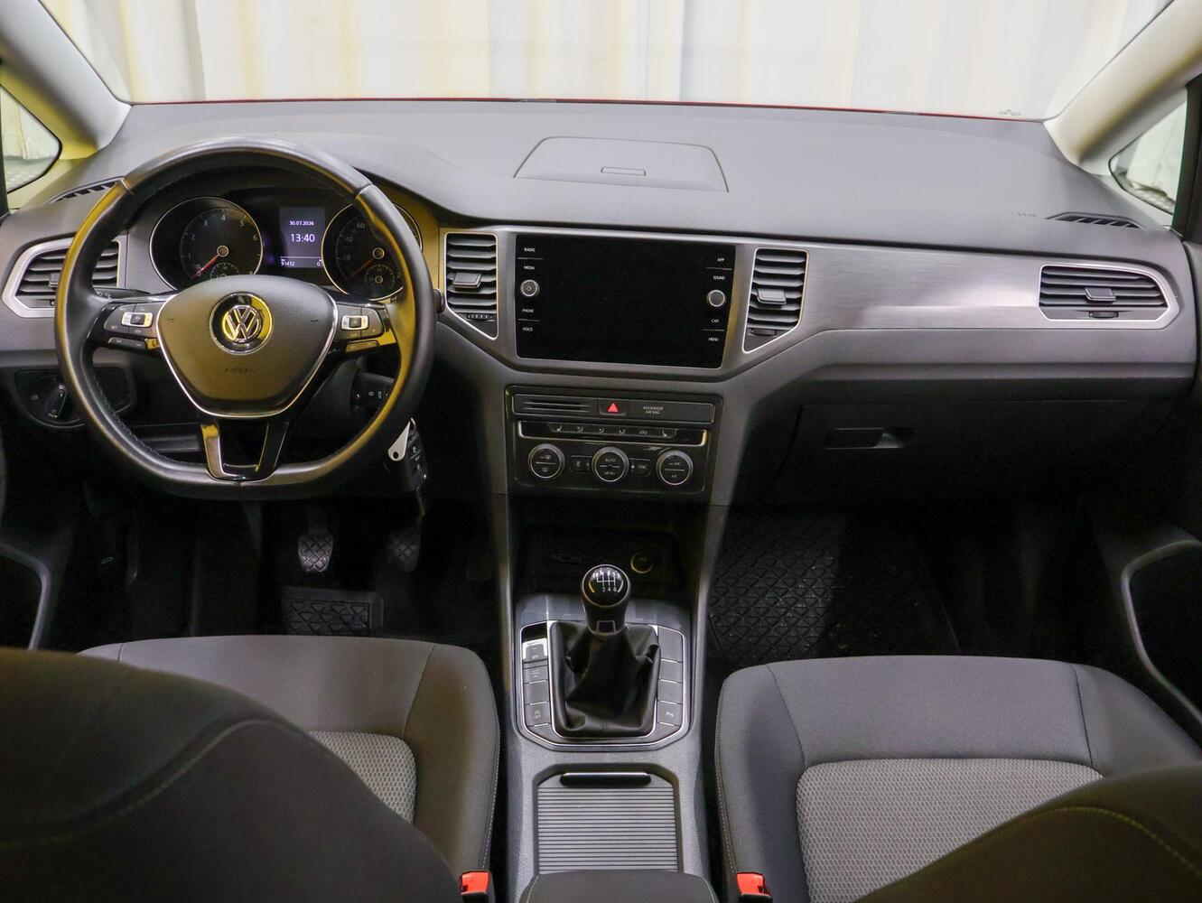 Volkswagen Golf Sportsvan vaihtoauto