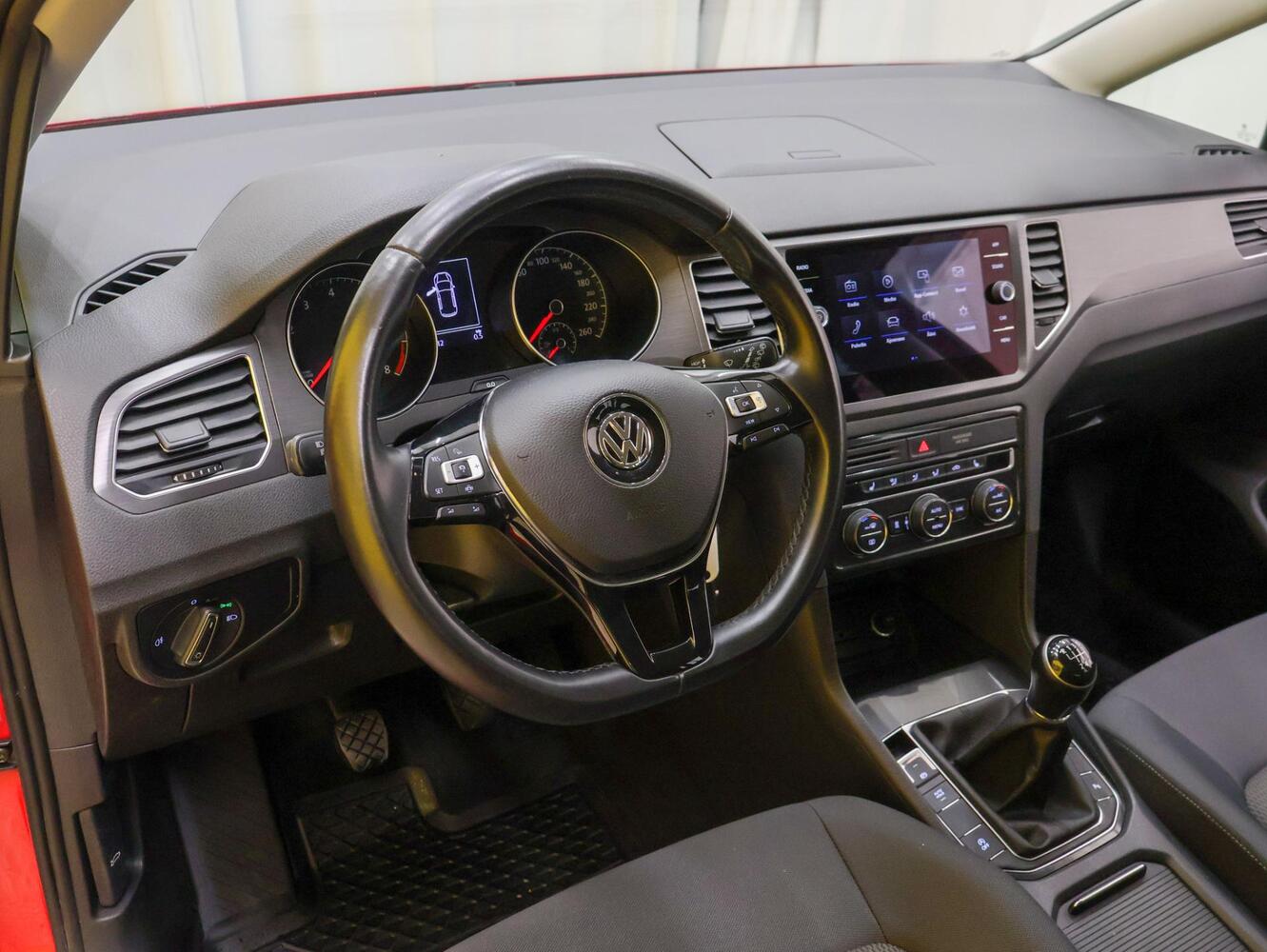 Volkswagen Golf Sportsvan vaihtoauto
