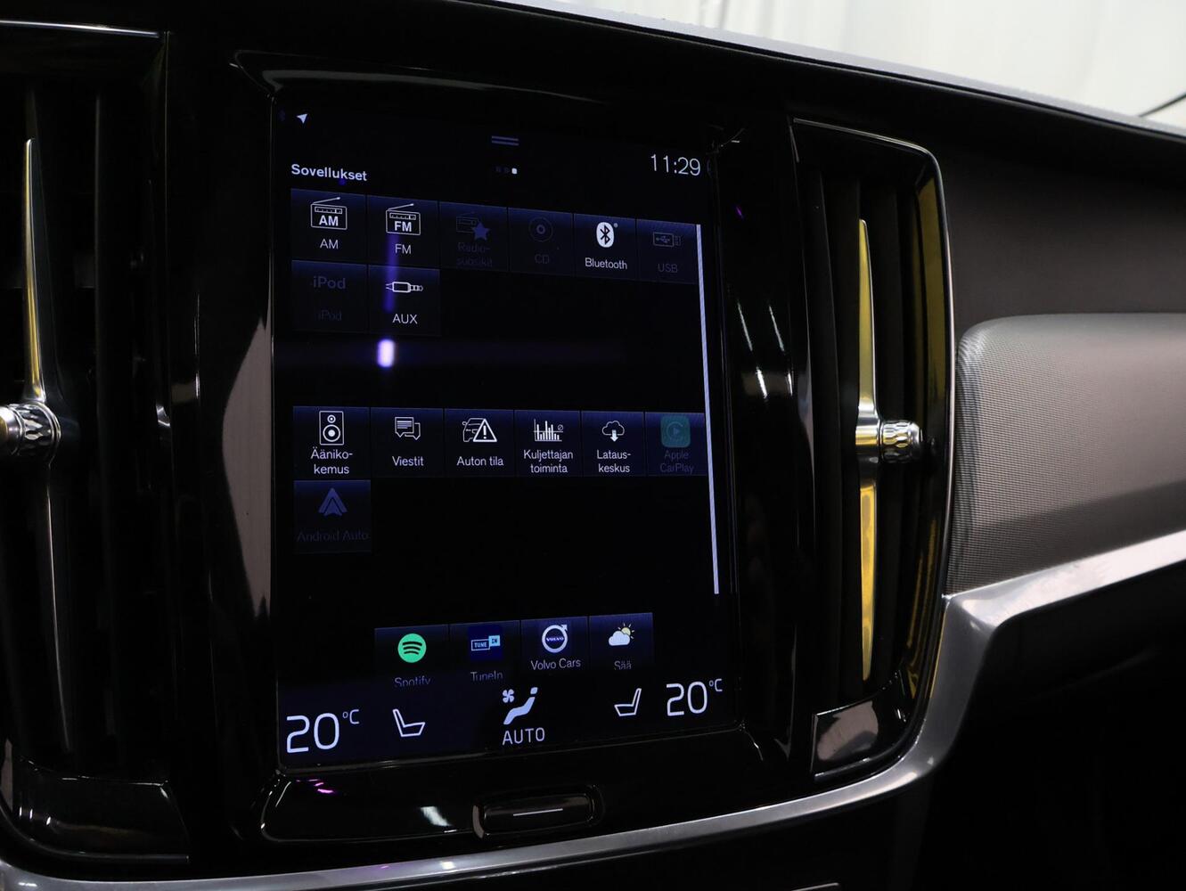 Volvo S90 vaihtoauto