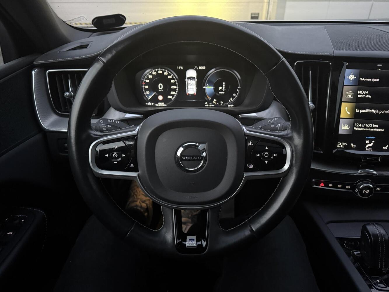 Volvo XC60 vaihtoauto