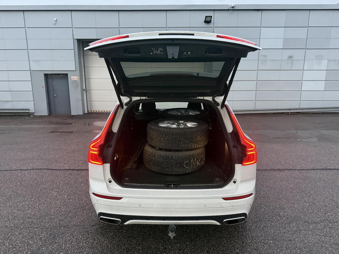 Volvo XC60 vaihtoauto