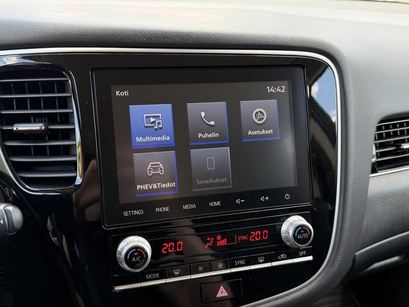 Mitsubishi Outlander PHEV vaihtoauto