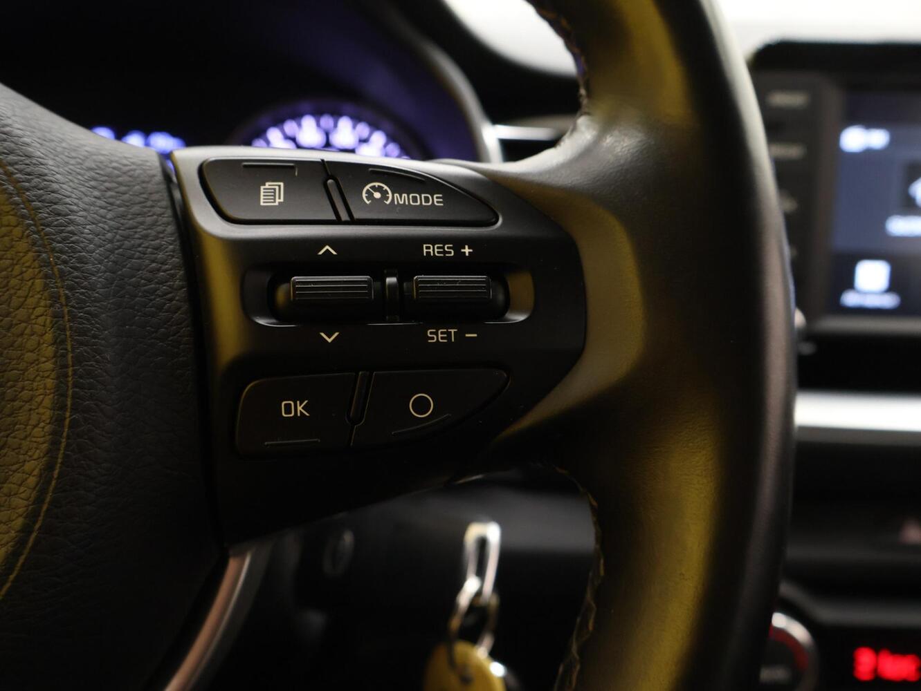 Kia Stonic vaihtoauto