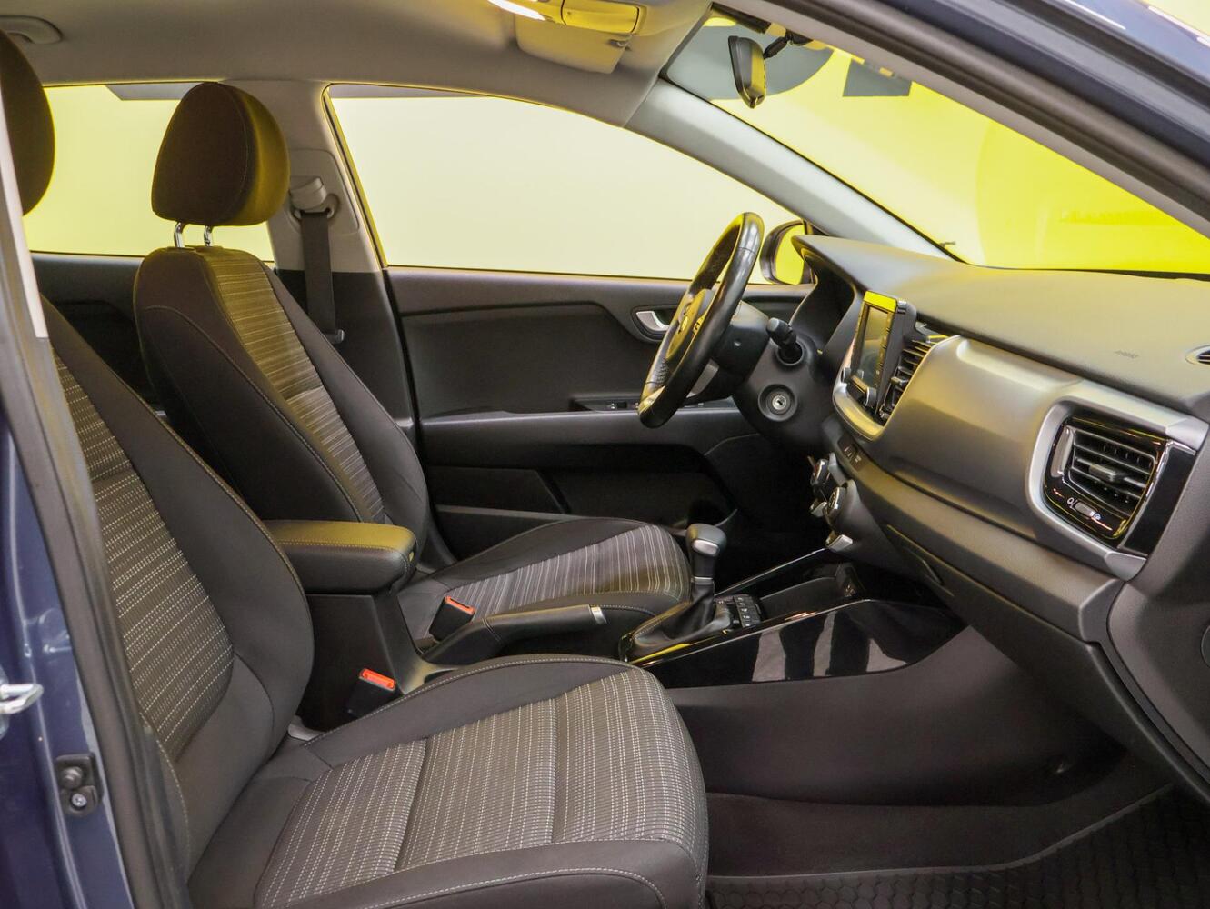 Kia Stonic vaihtoauto