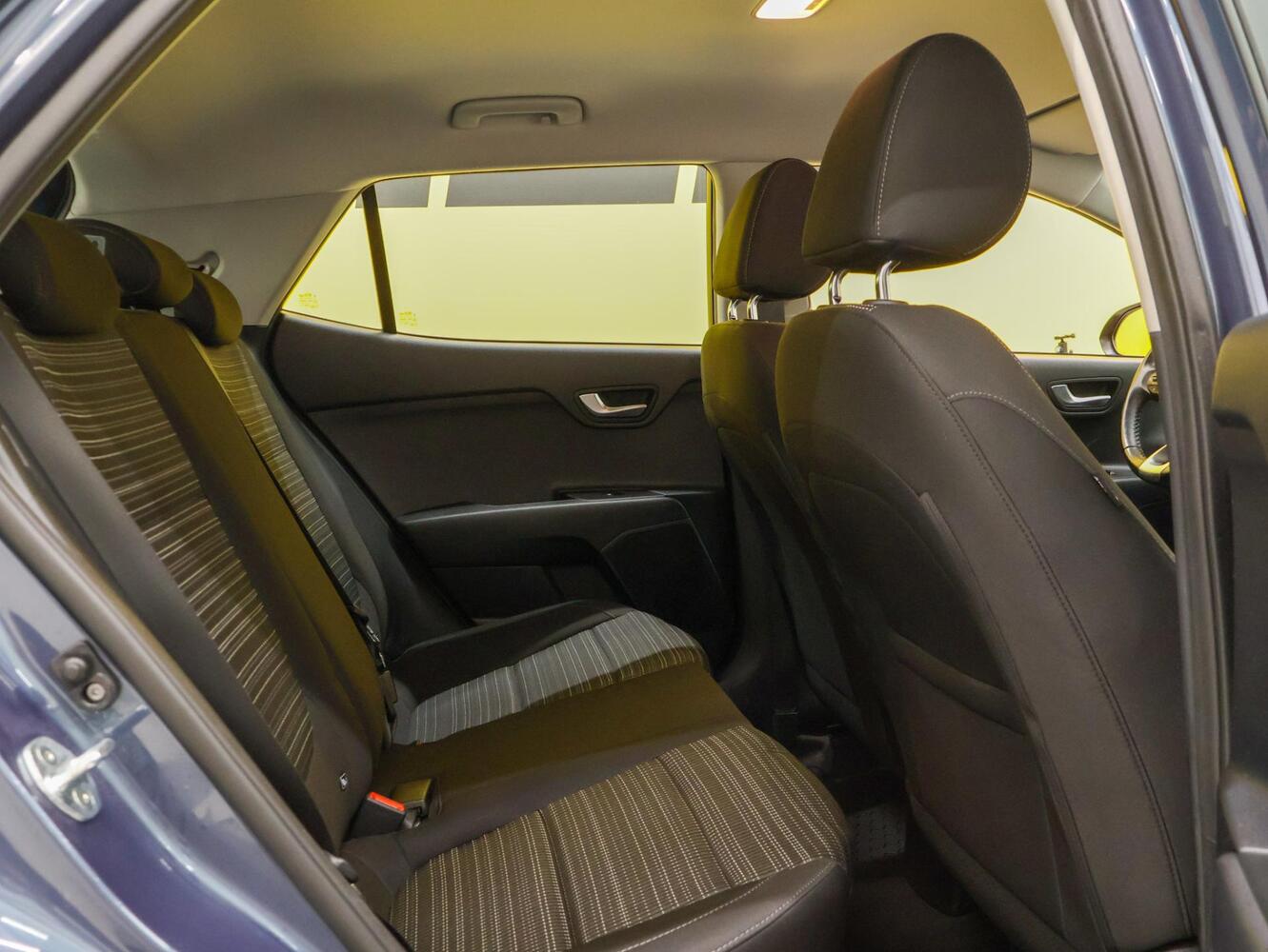 Kia Stonic vaihtoauto