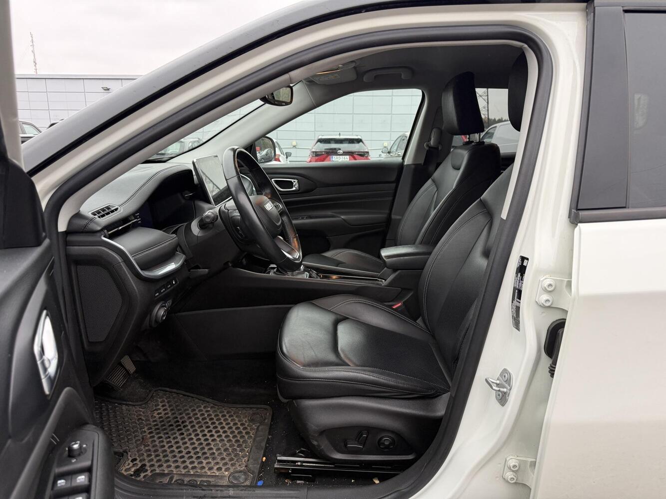 Jeep Compass vaihtoauto