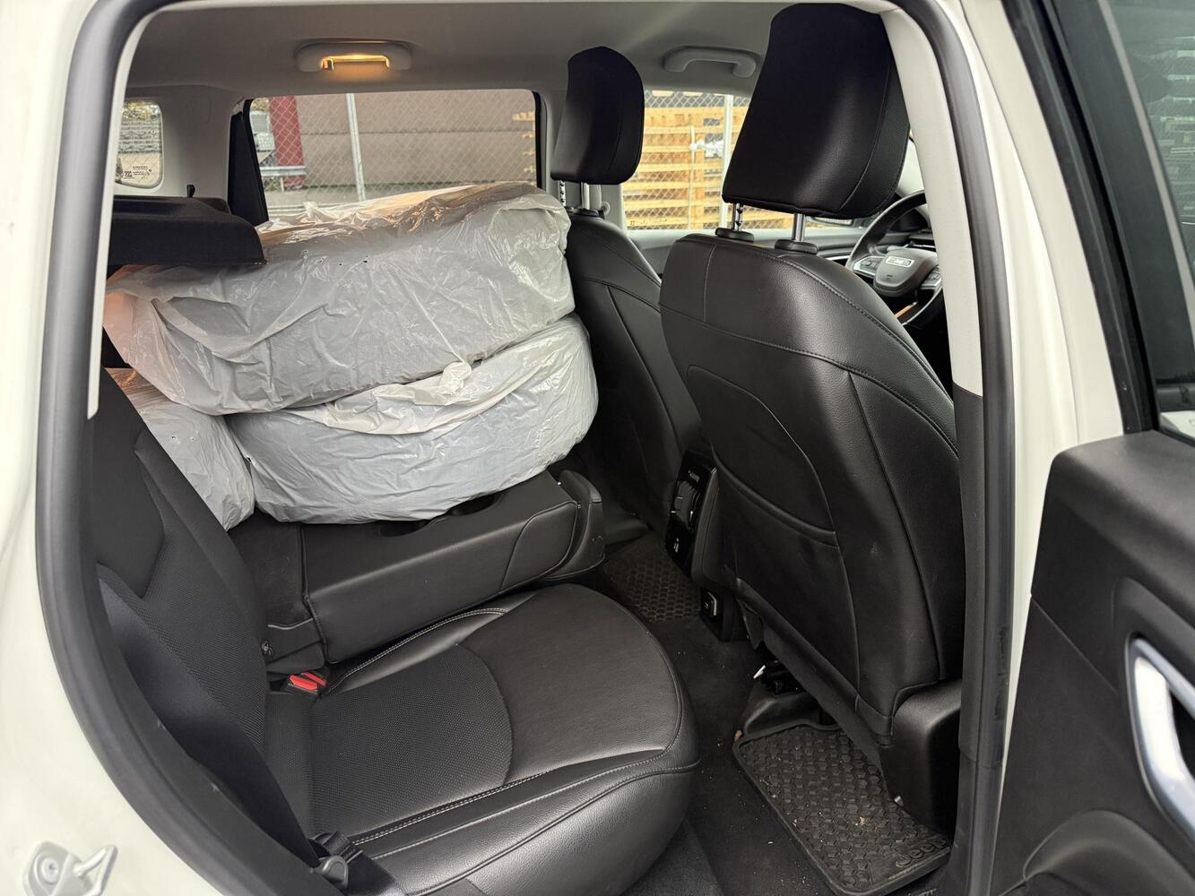 Jeep Compass vaihtoauto