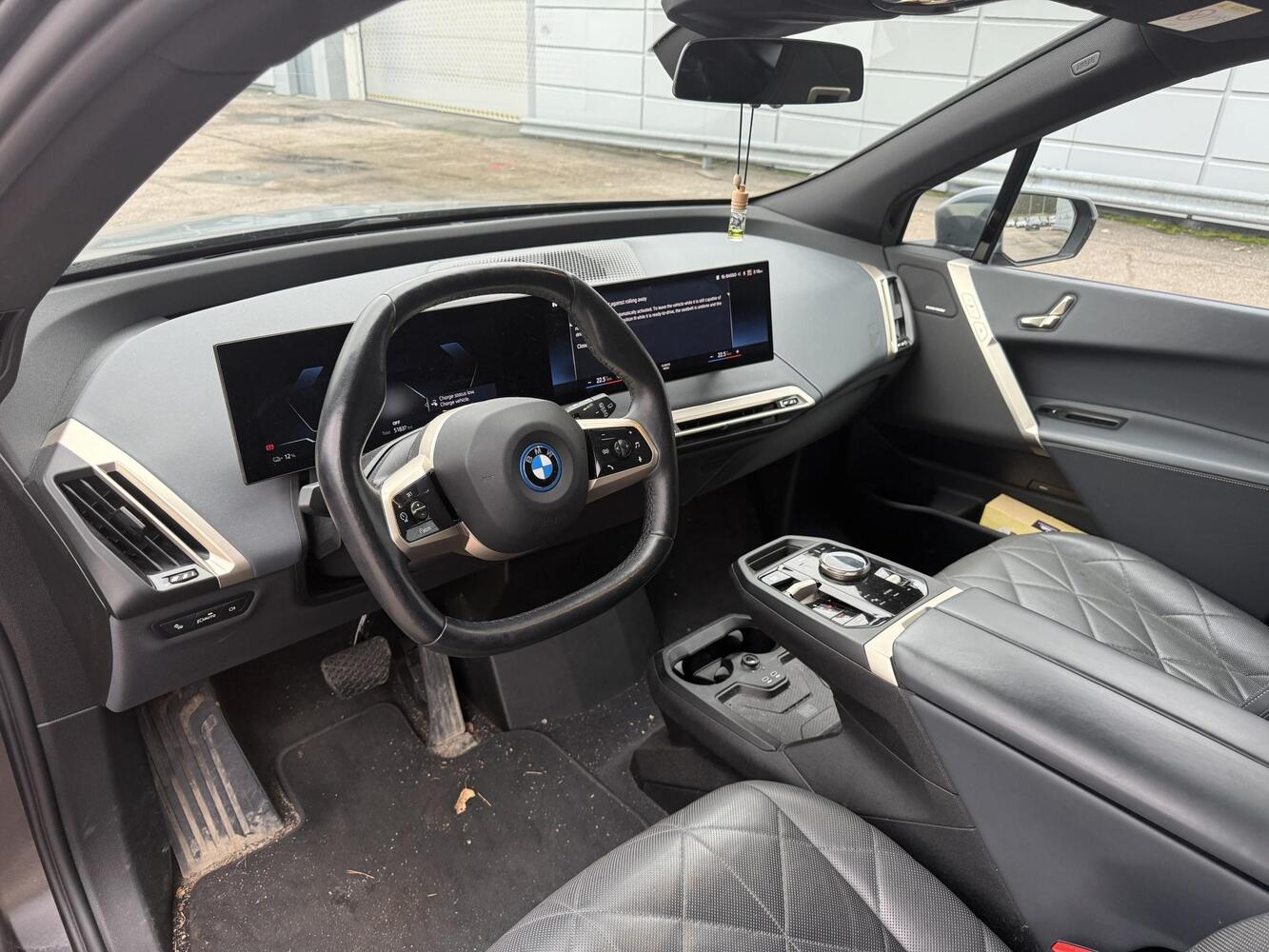 BMW iX vaihtoauto