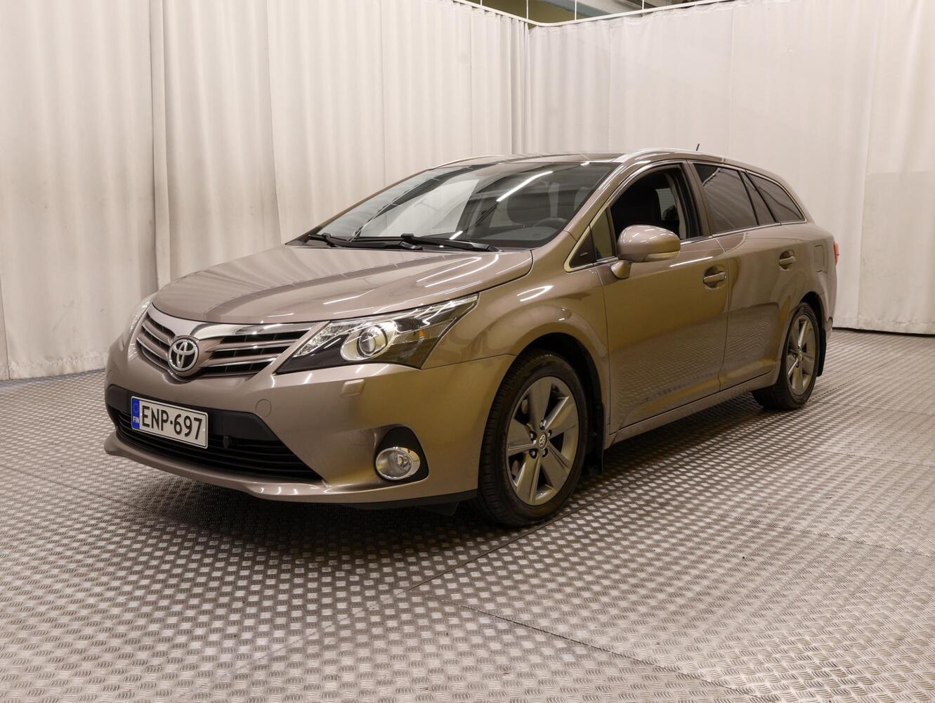 Toyota Avensis vaihtoauto