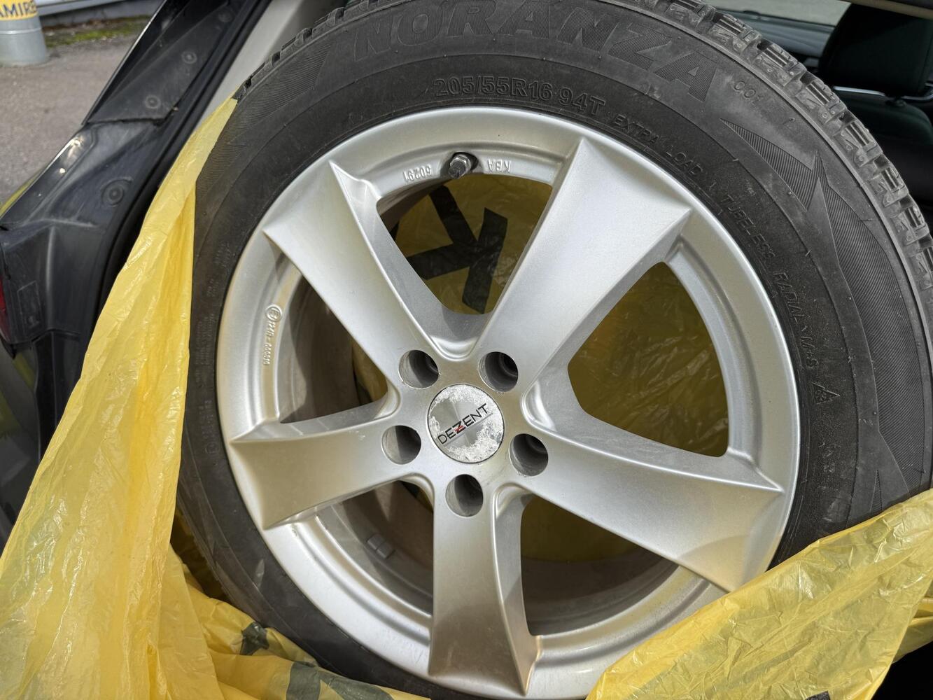 Opel Astra vaihtoauto