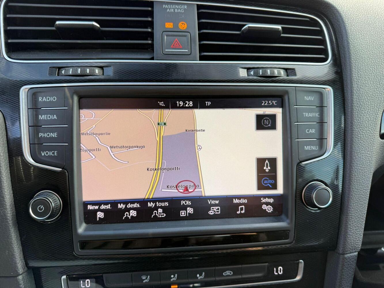 Volkswagen Golf vaihtoauto