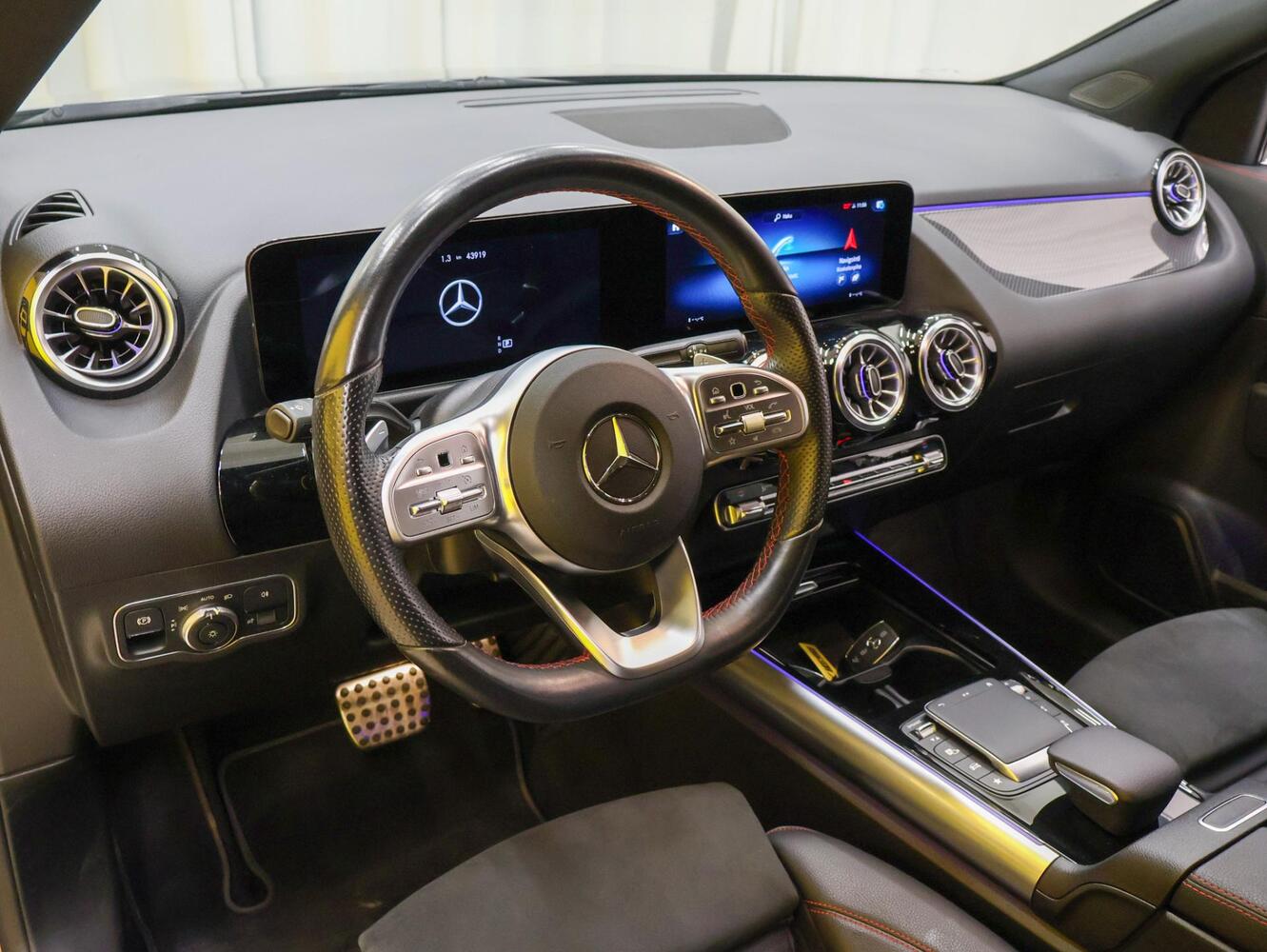 Mercedes-Benz GLA vaihtoauto