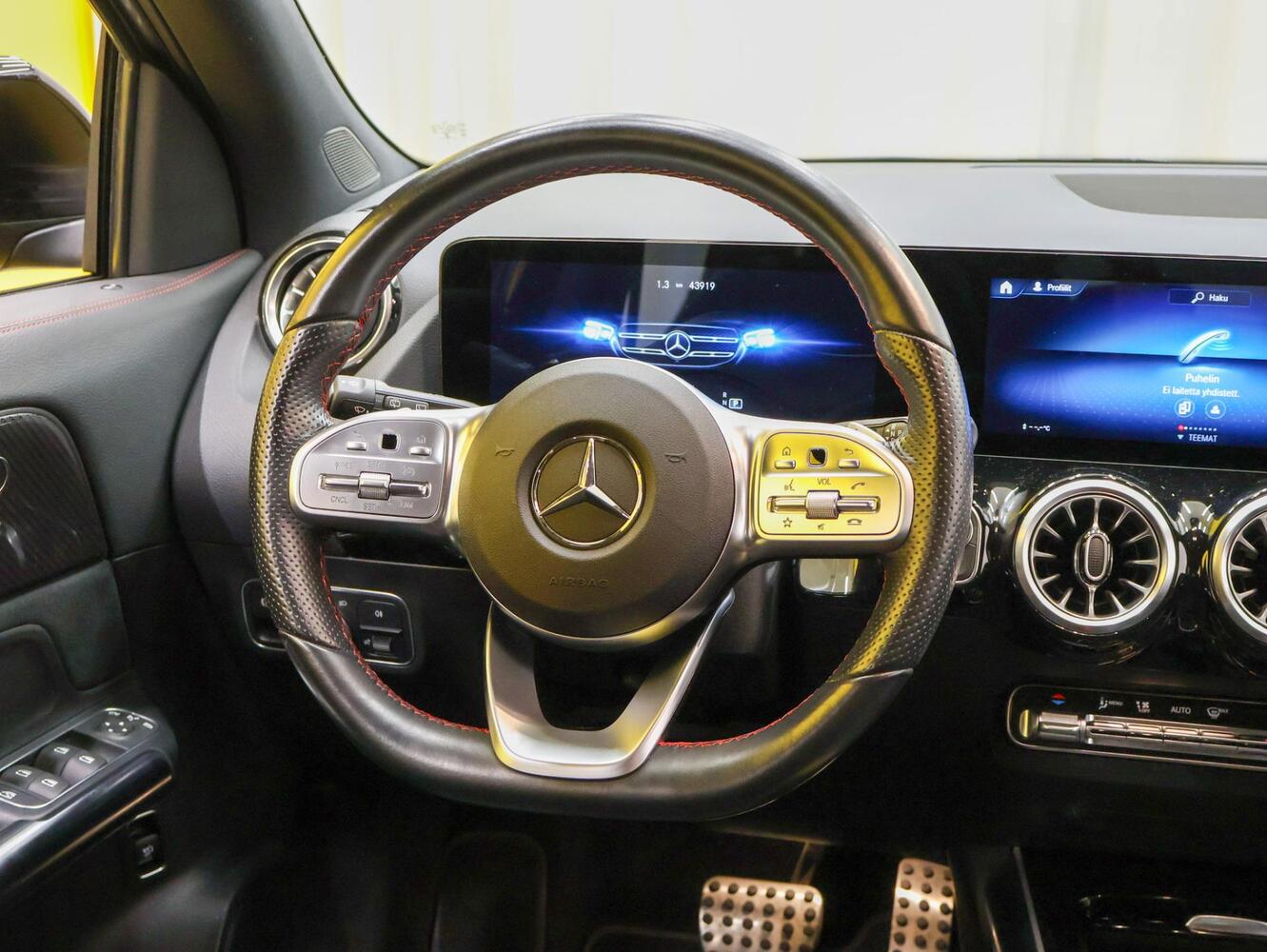 Mercedes-Benz GLA vaihtoauto
