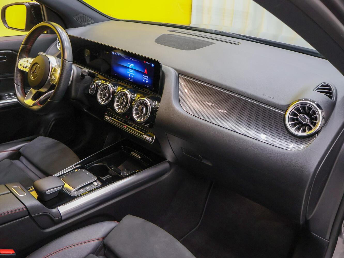 Mercedes-Benz GLA vaihtoauto