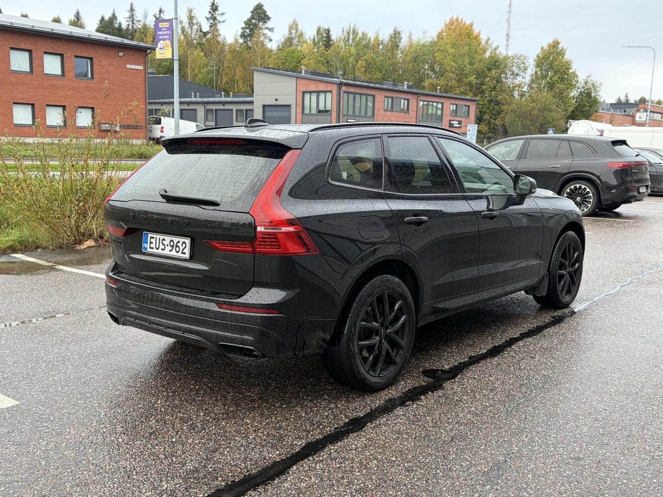 Volvo XC60 vaihtoauto