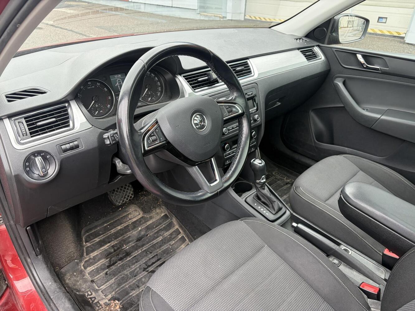 Skoda Rapid vaihtoauto