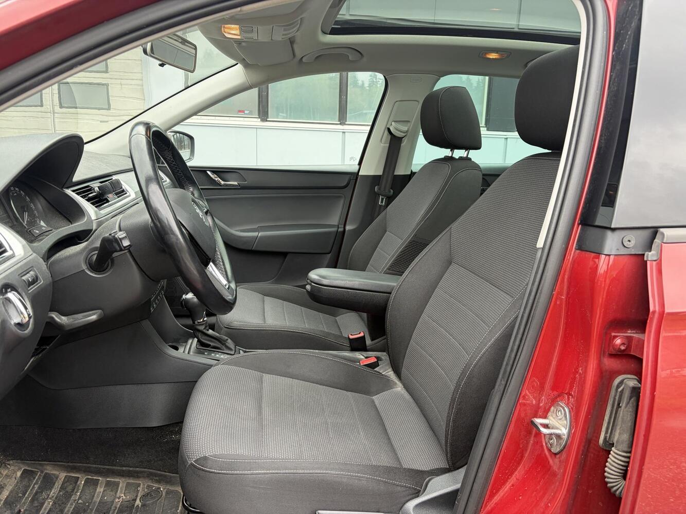 Skoda Rapid vaihtoauto