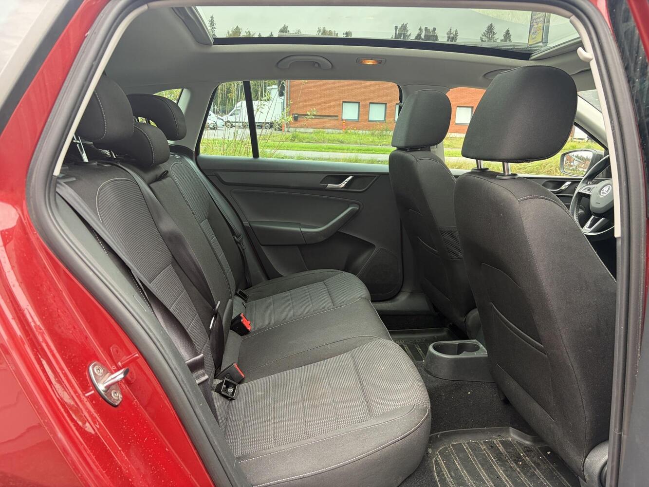 Skoda Rapid vaihtoauto