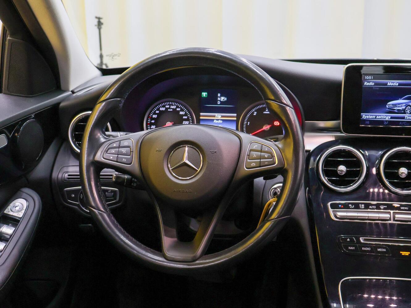 Mercedes-Benz C vaihtoauto