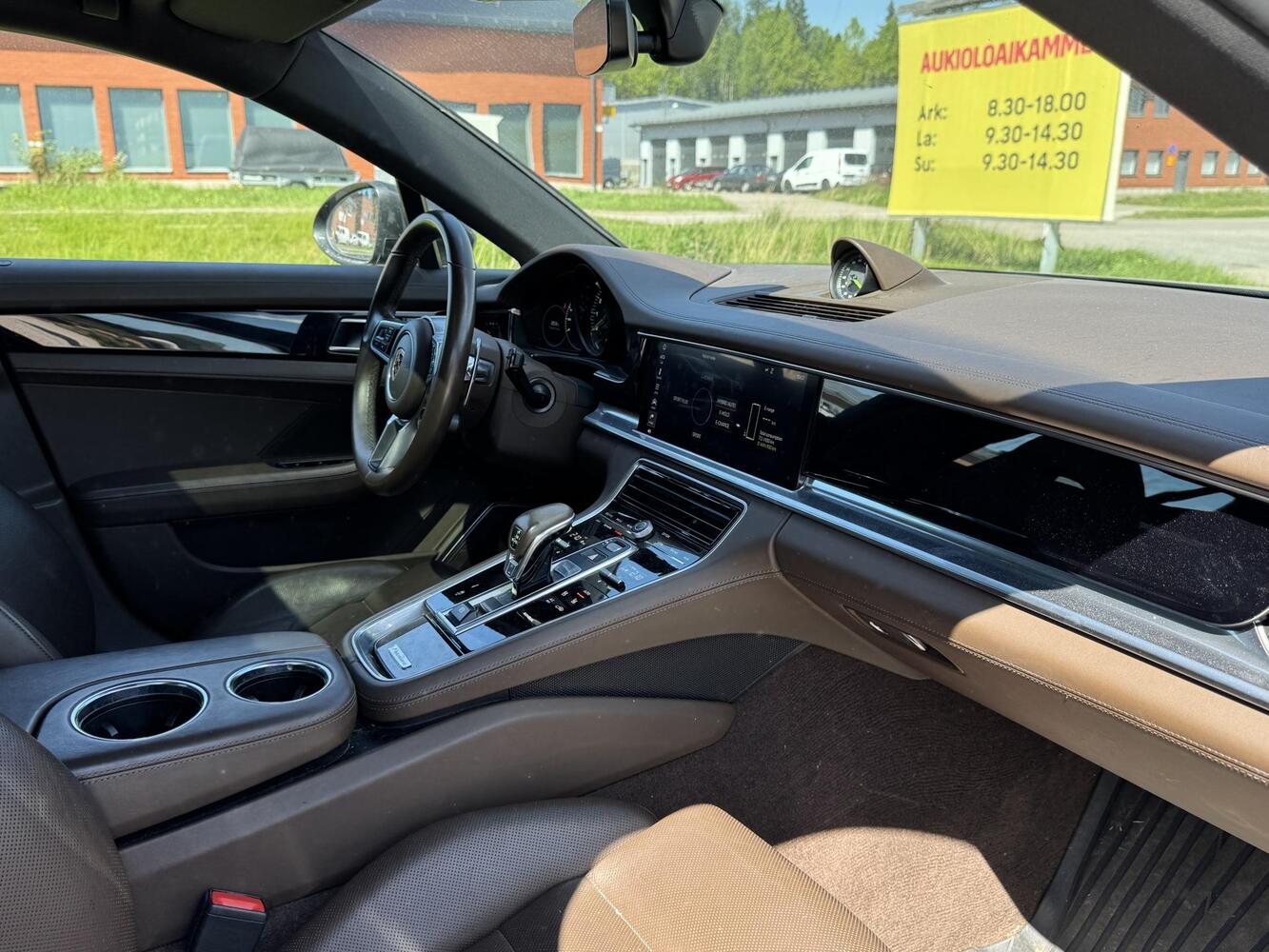 Porsche Panamera vaihtoauto