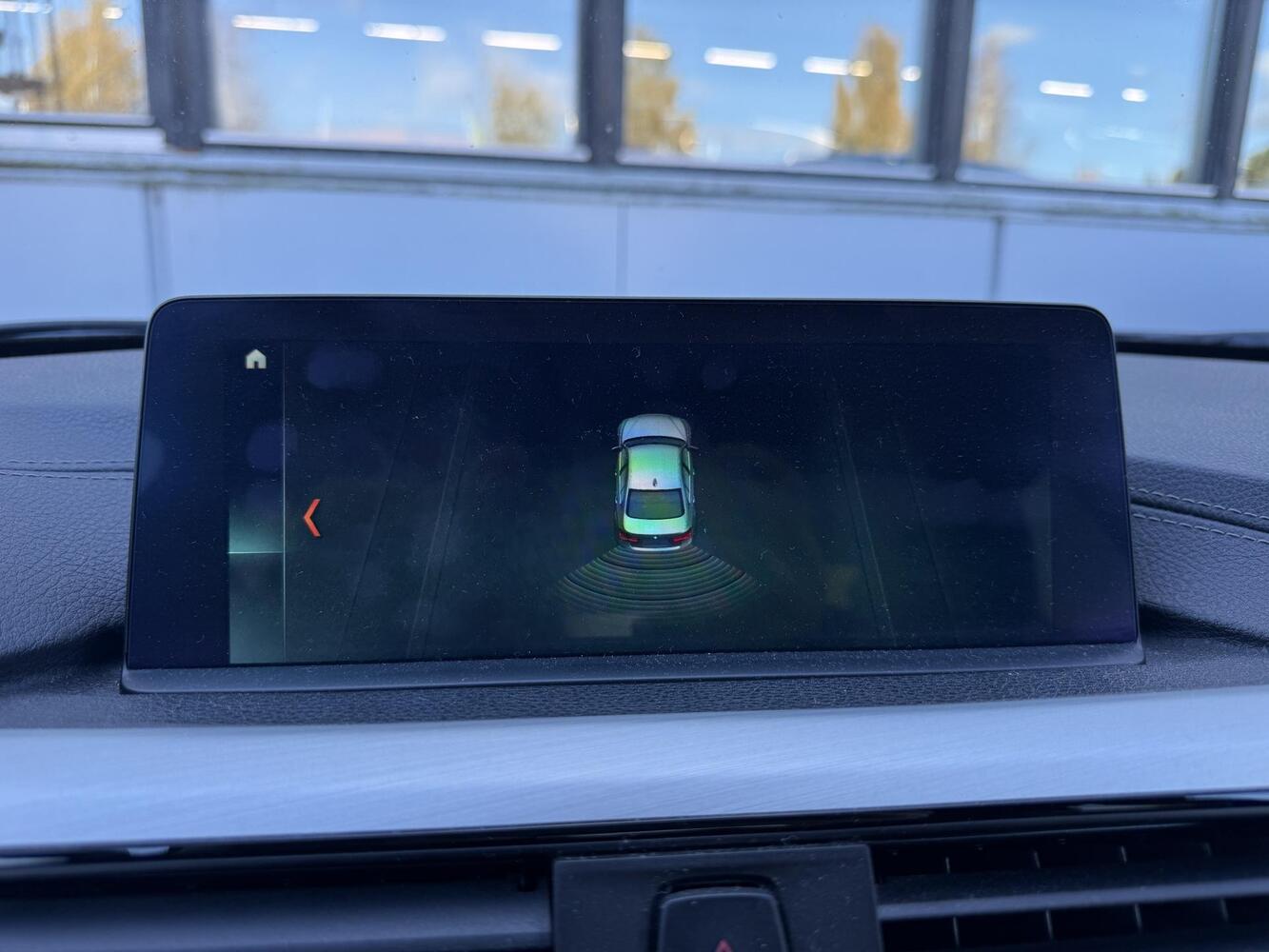 BMW 330 vaihtoauto