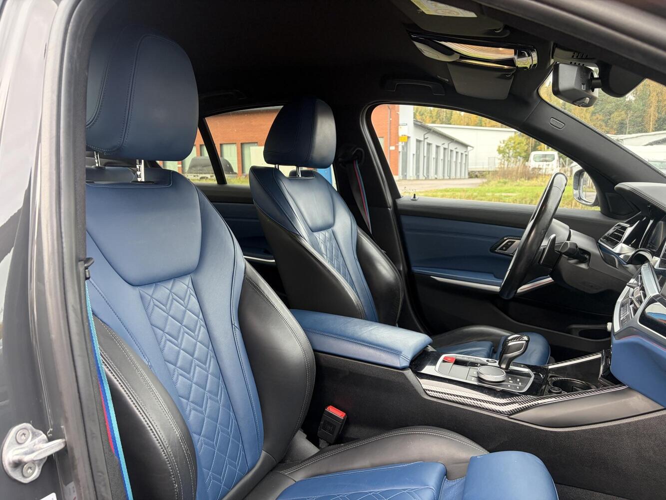 BMW 330 vaihtoauto