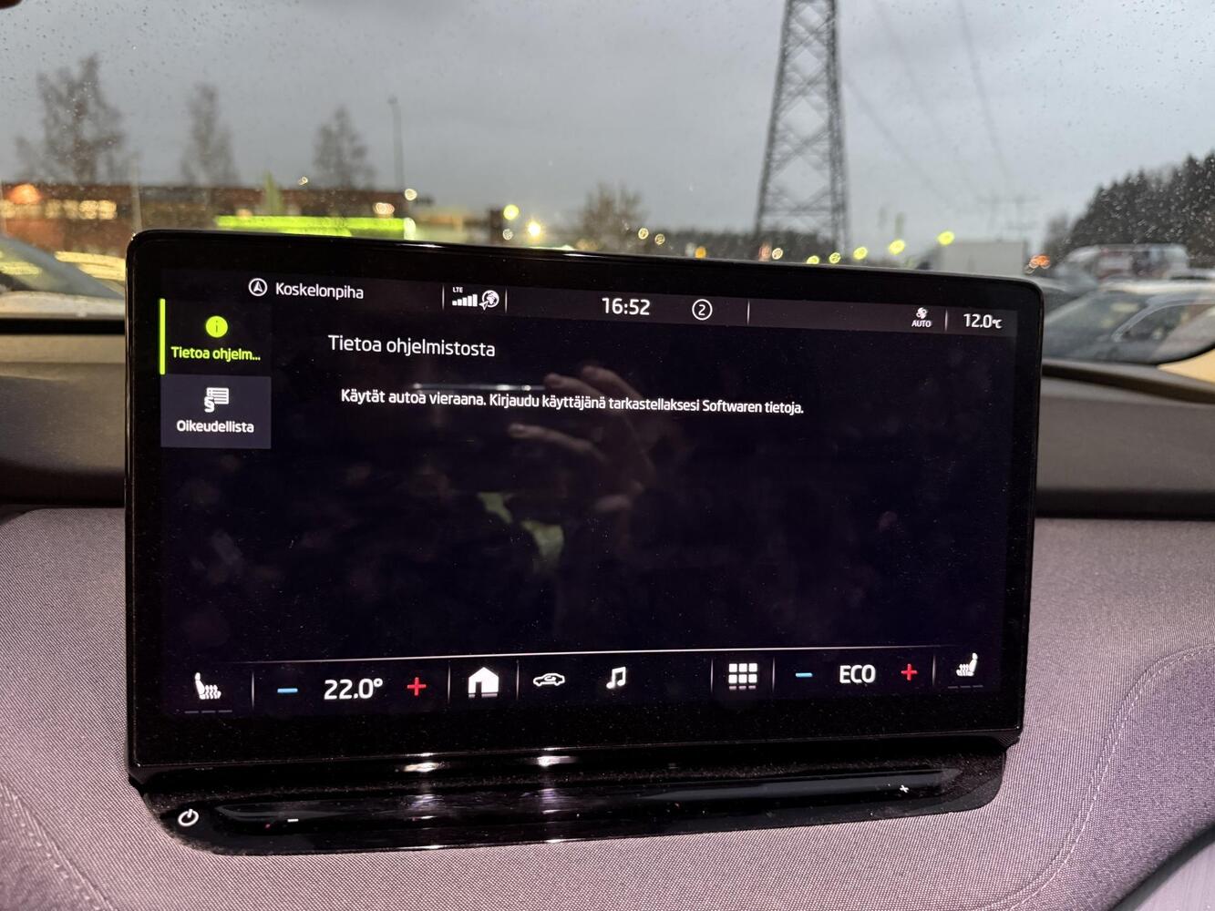 Skoda Enyaq vaihtoauto