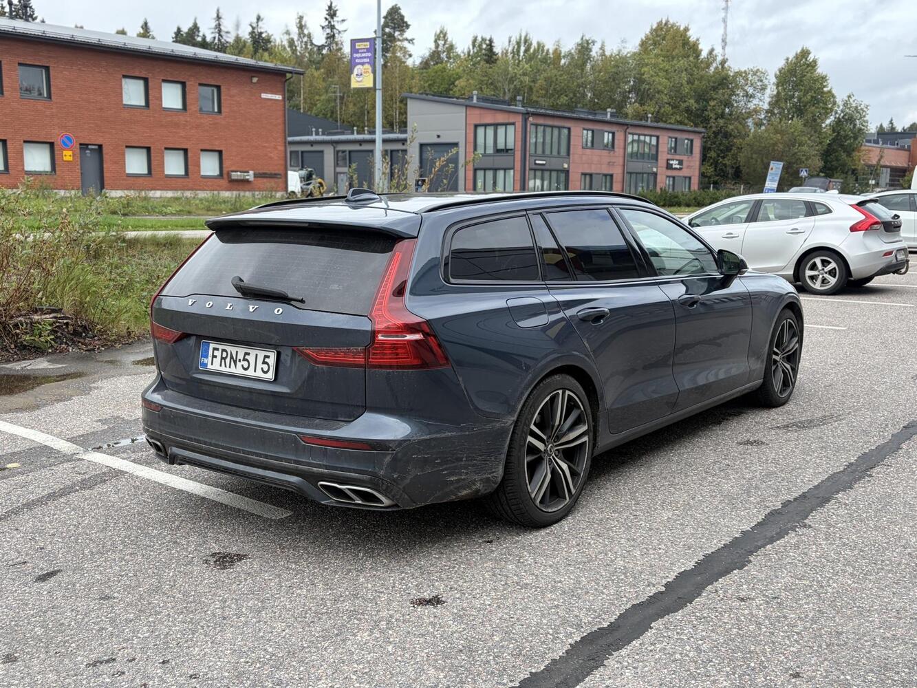 Volvo V60 vaihtoauto