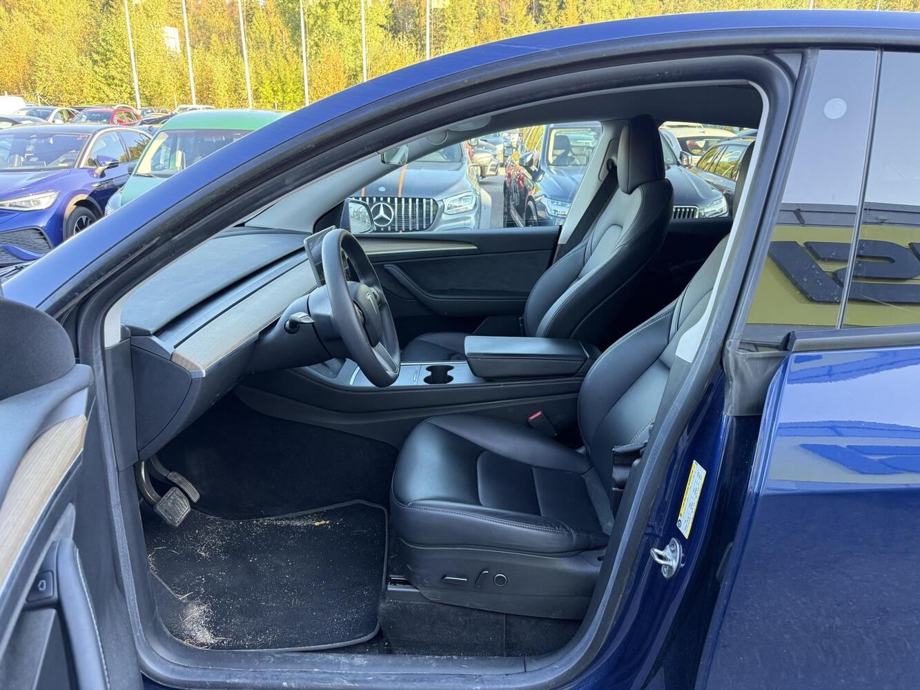 Tesla Model Y vaihtoauto