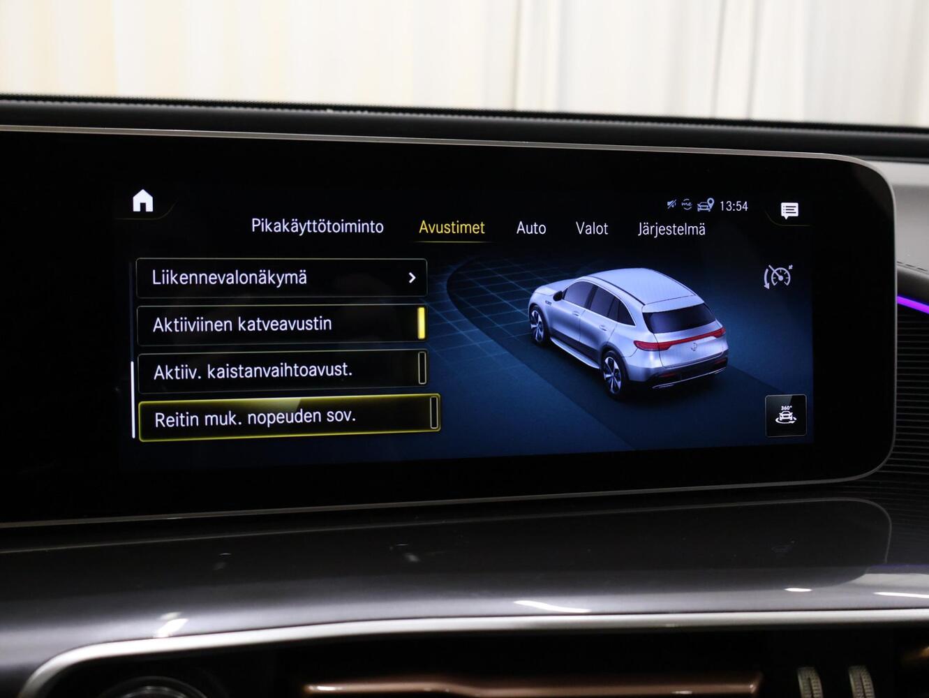 Mercedes-Benz EQC vaihtoauto