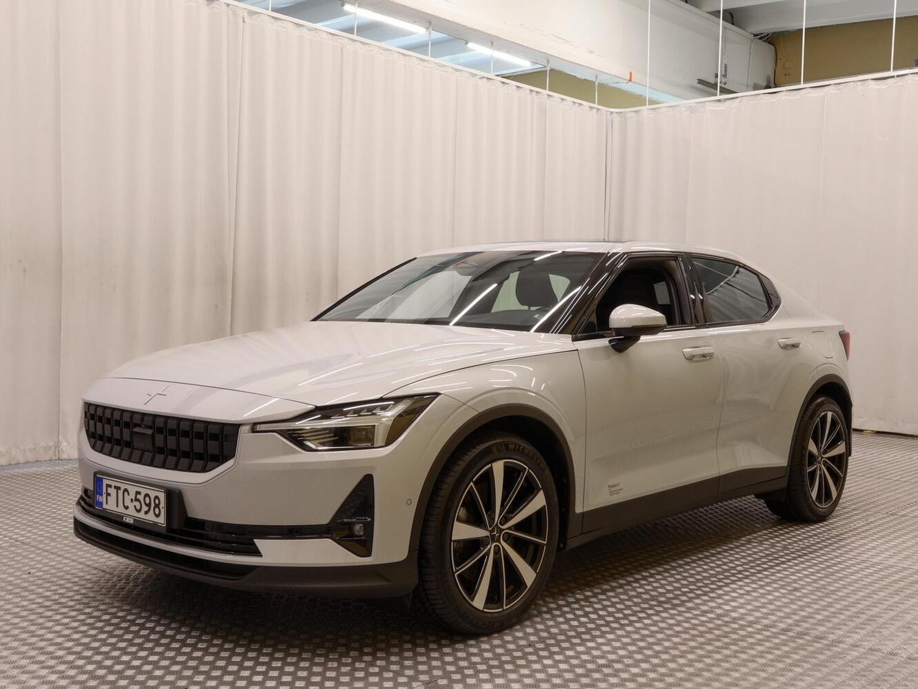 Polestar 2 vaihtoauto